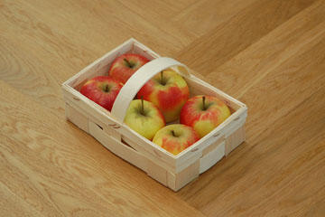 Tölle Handelskontor Holzspankörbchen Äpfel