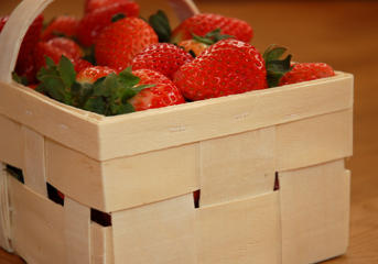 Tölle Handelskontor Holzspankörbchen Erdbeeren